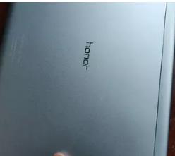 95新10.1寸荣耀平板5